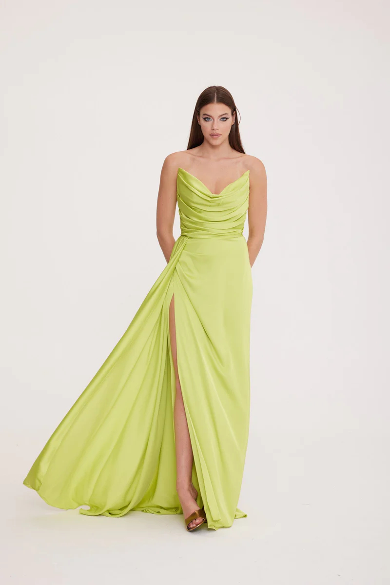 Maxi dresses for wedding guest: Elevate Your Wedding Look缩略图