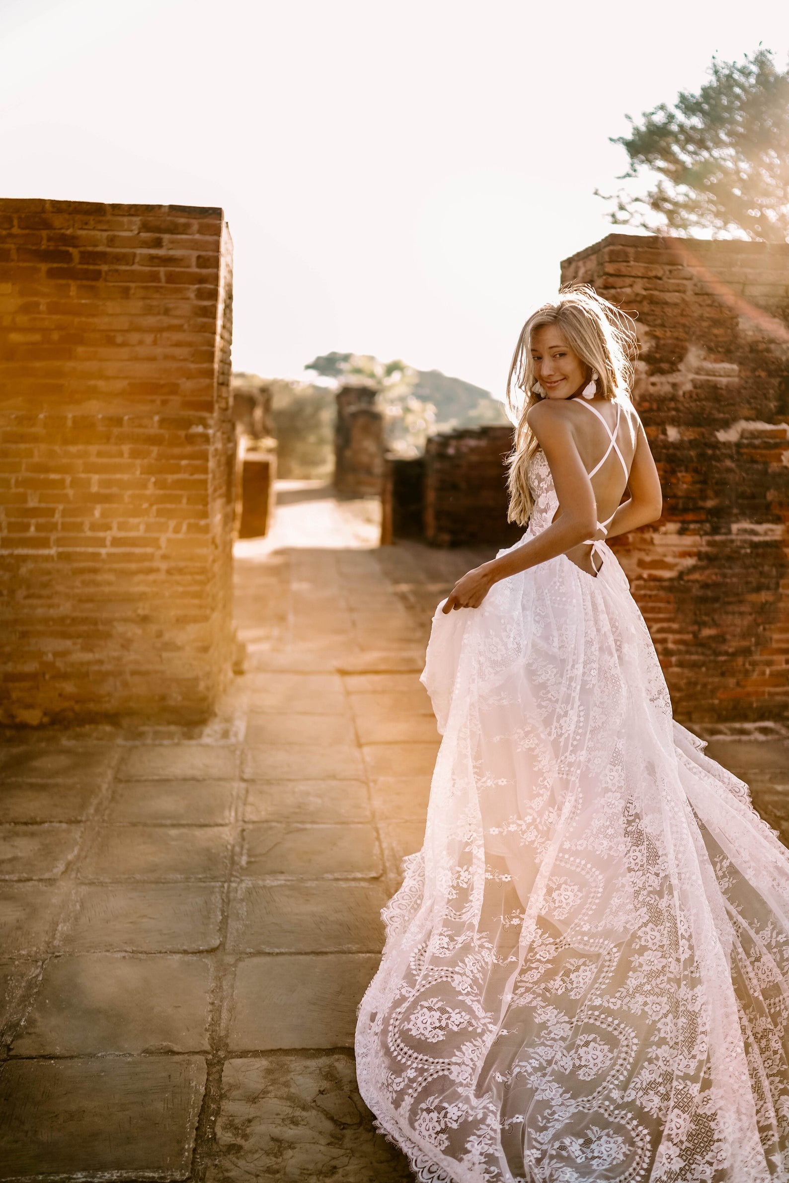 best online wedding dresses 