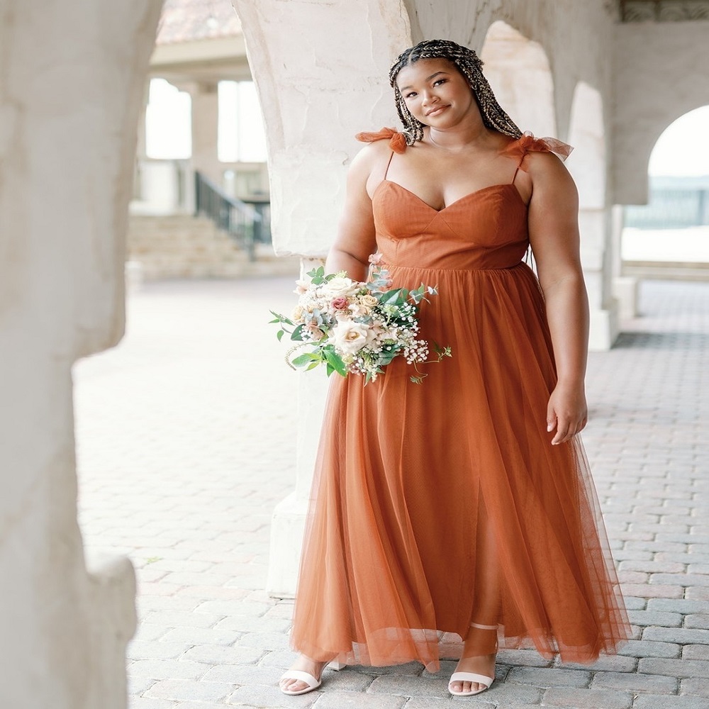 bridesmaid dresses plus size